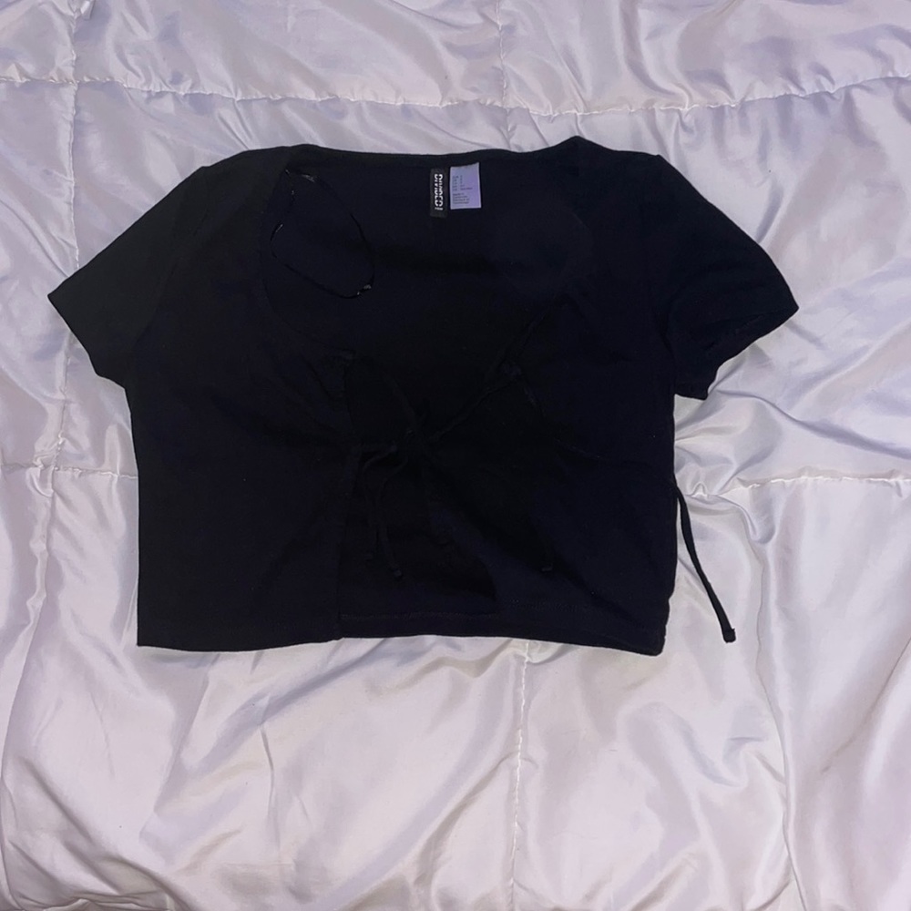 H&M Black Crop Top With Tie Up Front Womens Small
